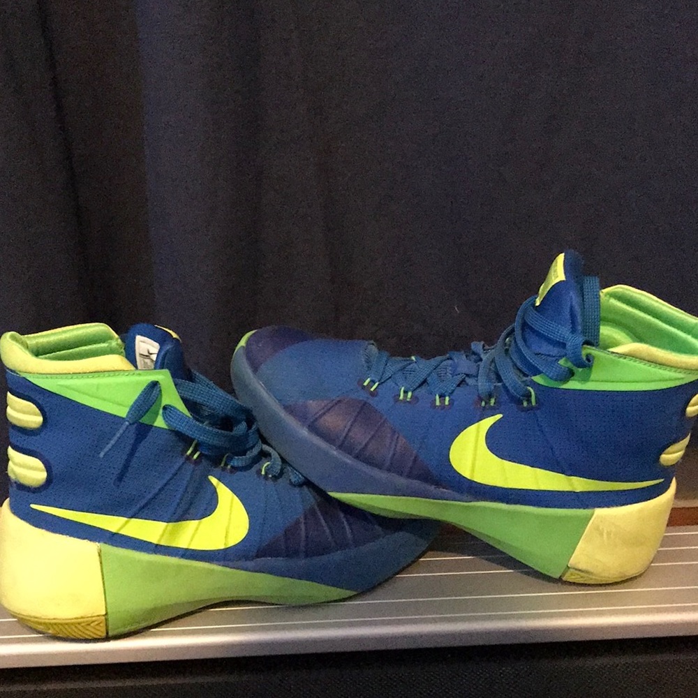 Nike Hyperdunk Basketball Shoes